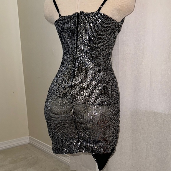 Sequin Cocktail Dress - Picture 2 of 4